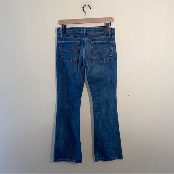ABERCROMBIE AND FITCH bootcut medium wash jeans 2 - Picture 2 of 4
